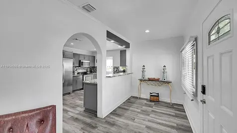 422 49th Street West Palm Beach FL 33407