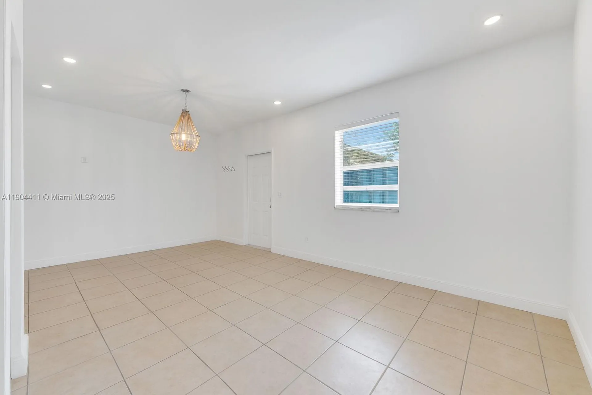 1639 Hayes Street Hollywood FL 33020