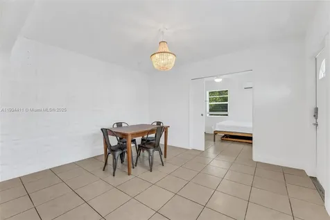1639 Hayes Street Hollywood FL 33020