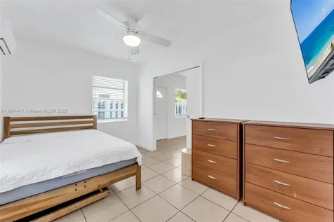 1639 Hayes Street Hollywood FL 33020