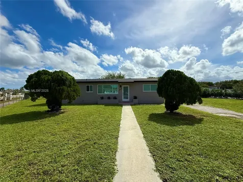 17025 NW 38th Court Miami Gardens FL 33055