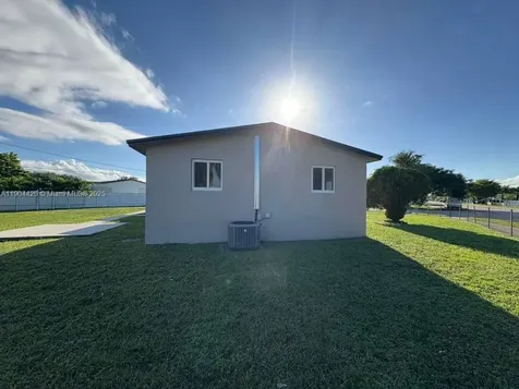 17025 NW 38th Court Miami Gardens FL 33055