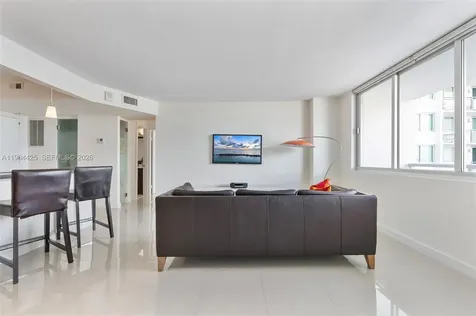 7135 Collins Avenue Miami Beach FL 33141
