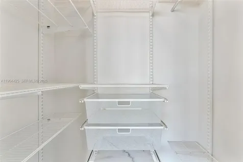 7135 Collins Avenue Miami Beach FL 33141
