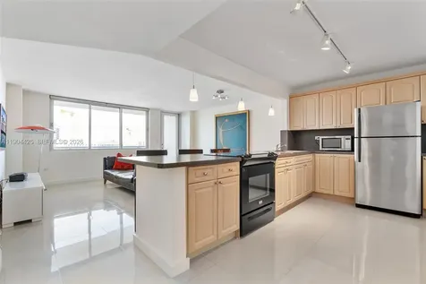 7135 Collins Avenue Miami Beach FL 33141