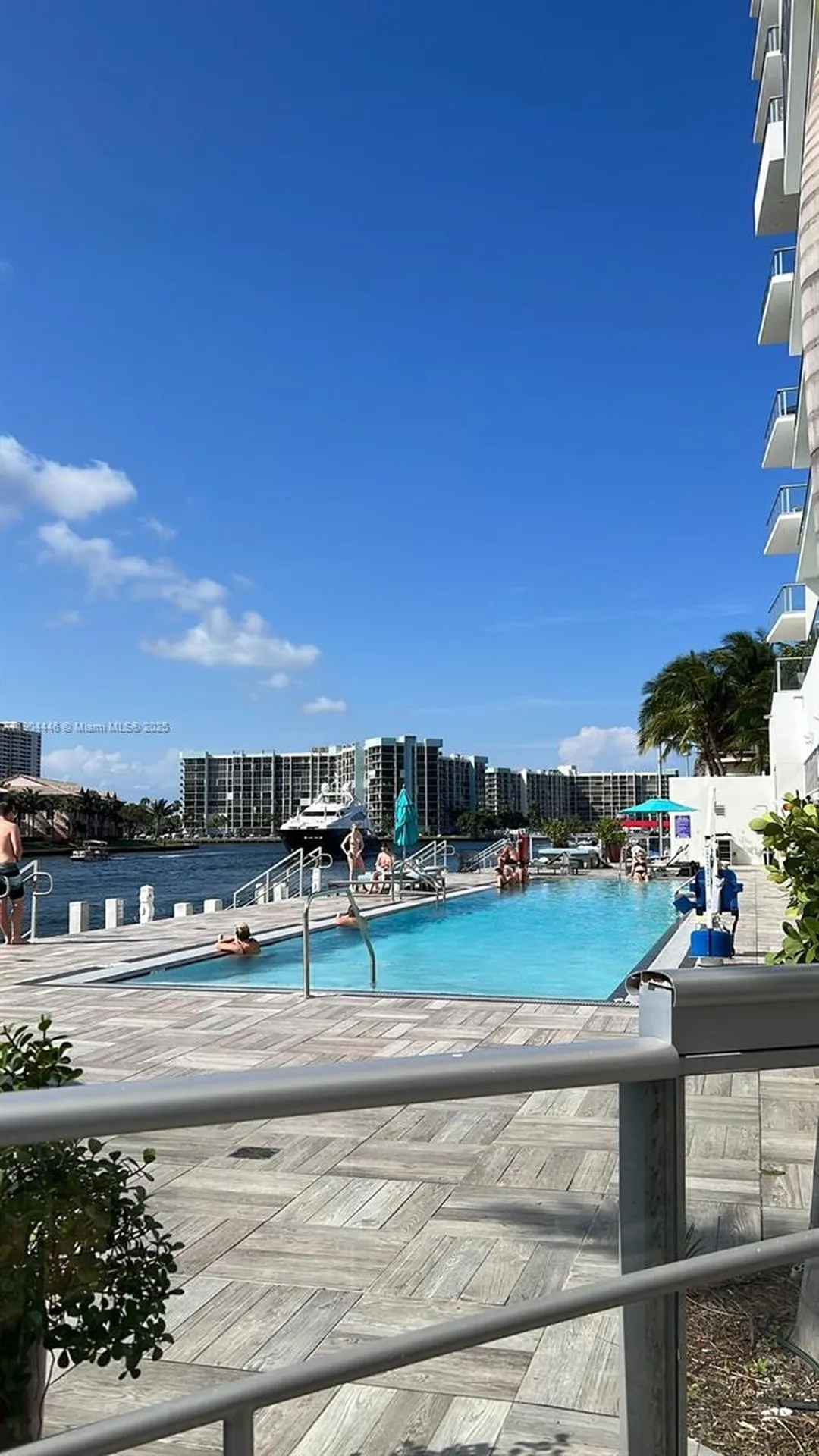 4010 S Ocean Drive Hollywood FL 33019