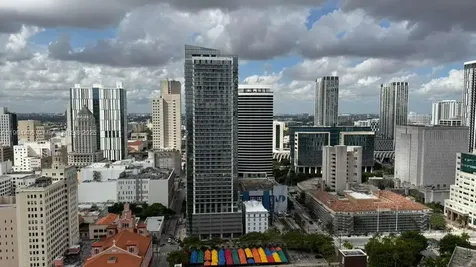 227 NE 2nd Street Miami FL 33132