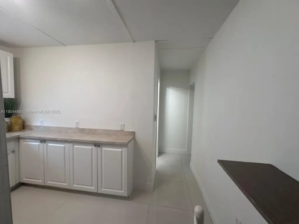 2898 NW 6th Court Fort Lauderdale FL 33311