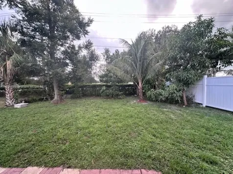 2898 NW 6th Court Fort Lauderdale FL 33311