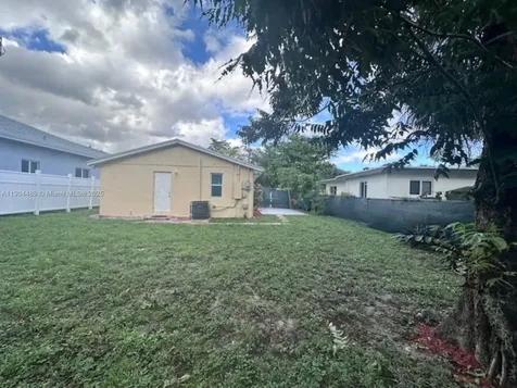 2898 NW 6th Court Fort Lauderdale FL 33311