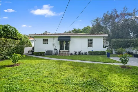 924 El Rado Street Coral Gables FL 33134