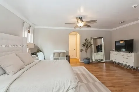 18704 SW 76th Court Cutler Bay FL 33157
