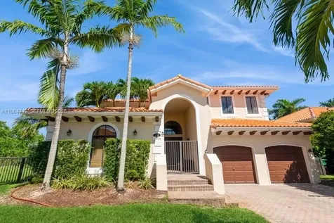 18704 SW 76th Court Cutler Bay FL 33157