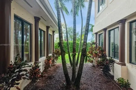 18704 SW 76th Court Cutler Bay FL 33157