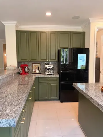 18704 SW 76th Court Cutler Bay FL 33157