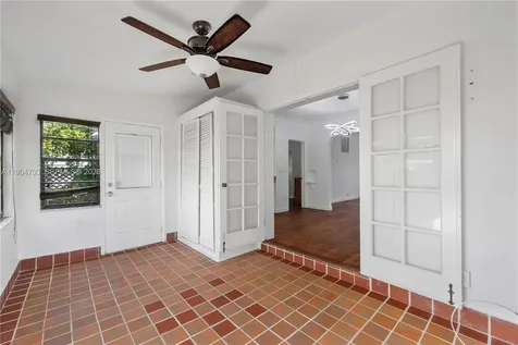 8826 Emerson Avenue Surfside FL 33154