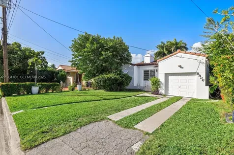 8826 Emerson Avenue Surfside FL 33154