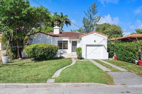 8826 Emerson Avenue Surfside FL 33154