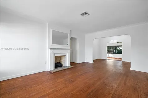 8826 Emerson Avenue Surfside FL 33154