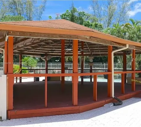 3910 Inverrary Boulevard Lauderhill FL 33319