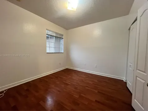 8564 SW 214th Way Cutler Bay FL 33189