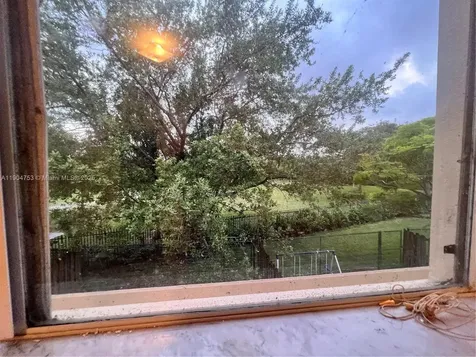 8564 SW 214th Way Cutler Bay FL 33189