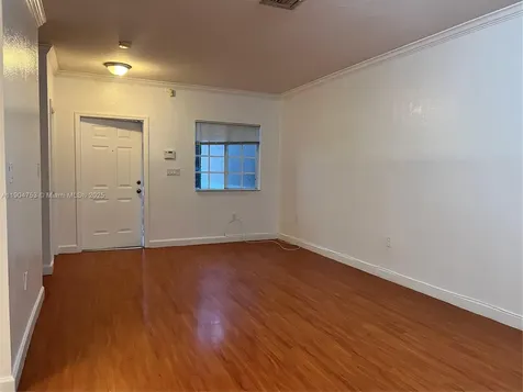 8564 SW 214th Way Cutler Bay FL 33189