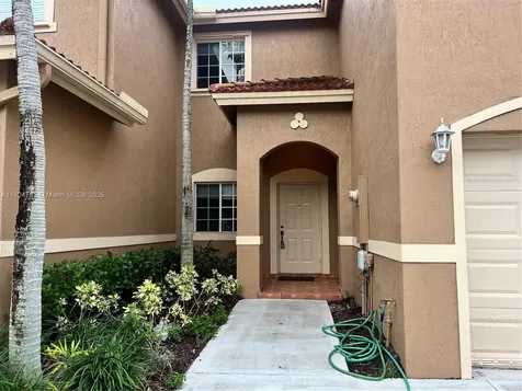 8564 SW 214th Way Cutler Bay FL 33189