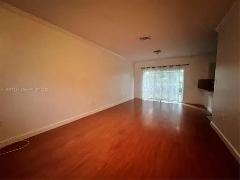 8564 SW 214th Way Cutler Bay FL 33189
