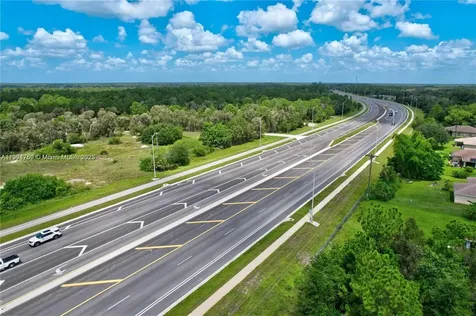 936-938 Countess Avenue Lehigh Acres FL 33974