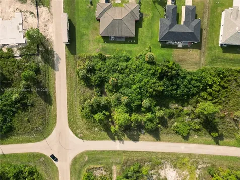 936-938 Countess Avenue Lehigh Acres FL 33974