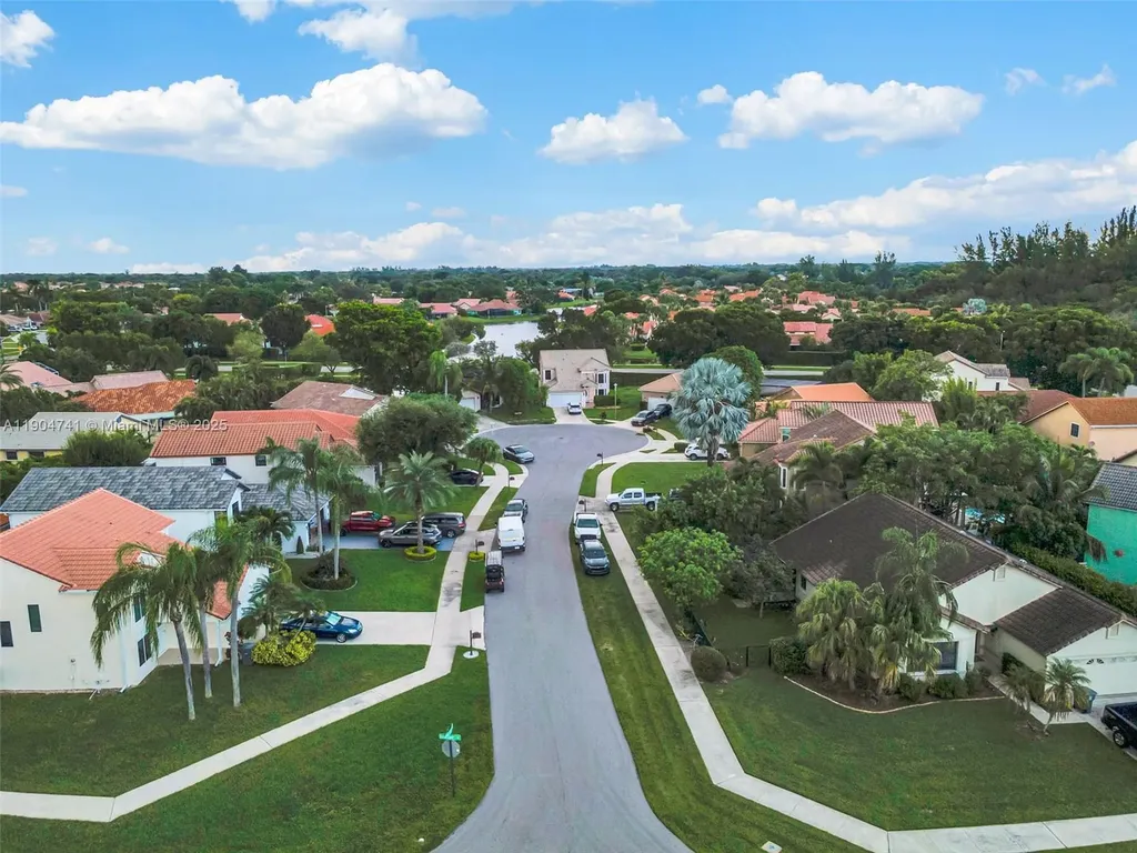 18916 Red Coral Way Boca Raton FL 33498