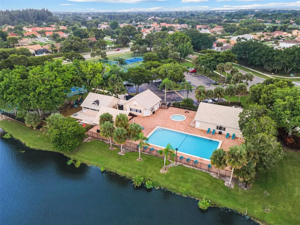 18916 Red Coral Way Boca Raton FL 33498