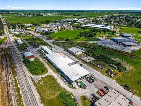 901 NW 9th Street Belle Glade FL 33430