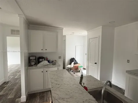 435 S Olivo Clewiston FL 33440