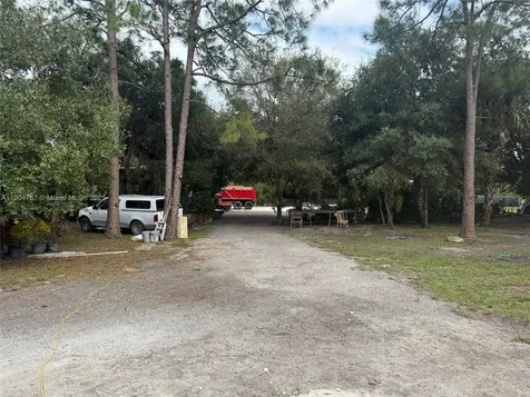 435 S Olivo Clewiston FL 33440