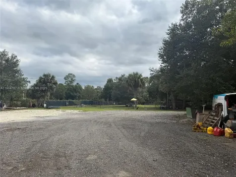 435 S Olivo Clewiston FL 33440