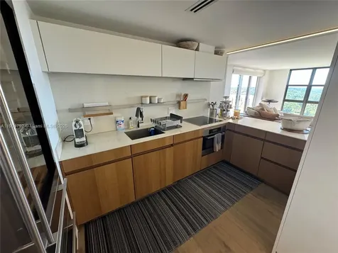 1121 Crandon Boulevard Key Biscayne FL 33149