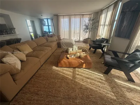 1121 Crandon Boulevard Key Biscayne FL 33149