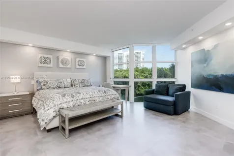 3370 Hidden Bay Drive Aventura FL 33180