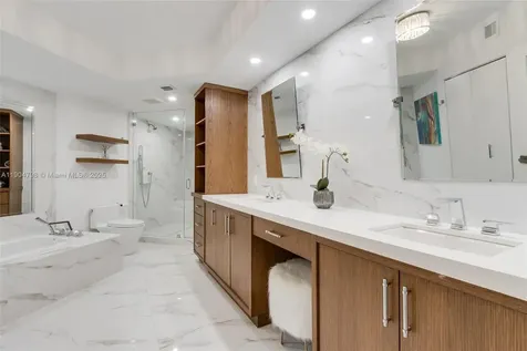 3370 Hidden Bay Drive Aventura FL 33180