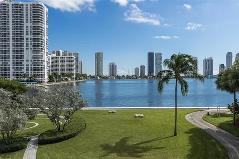 3370 Hidden Bay Drive Aventura FL 33180