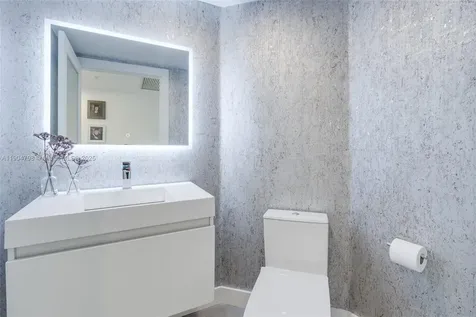 3370 Hidden Bay Drive Aventura FL 33180