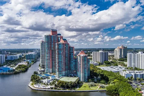 3370 Hidden Bay Drive Aventura FL 33180