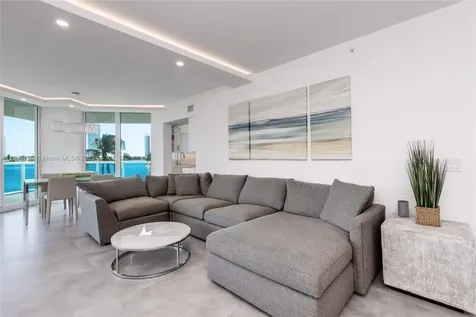 3370 Hidden Bay Drive Aventura FL 33180