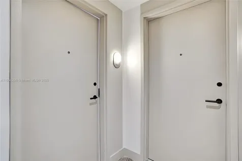 580 72nd Street Miami Beach FL 33141