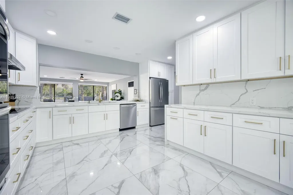 1030 SW 14th Terrace Fort Lauderdale FL 33312