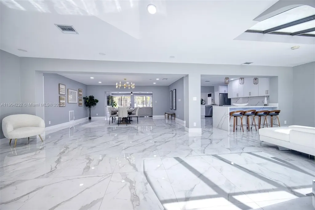 1030 SW 14th Terrace Fort Lauderdale FL 33312