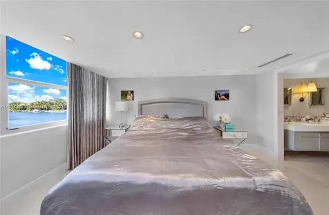 5838 Collins Avenue Miami Beach FL 33140