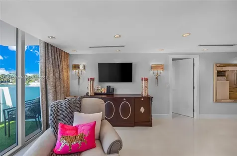 5838 Collins Avenue Miami Beach FL 33140